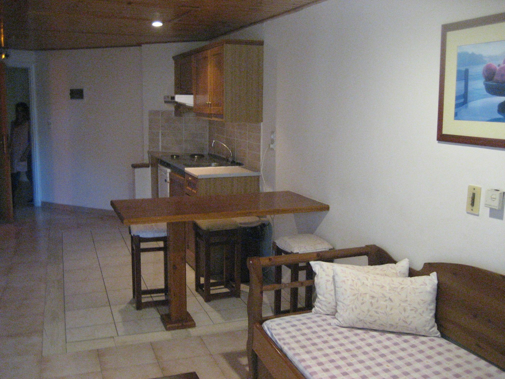 Kyveli Hotel Apartments Vrontados Экстерьер фото